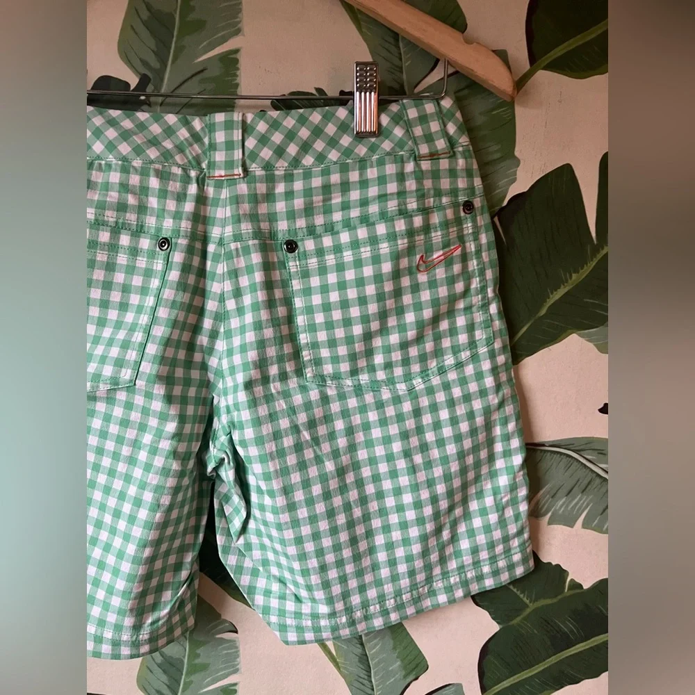 Nike Golf Green Gingham Check Shorts Womens 4 - Picture 5 of 6